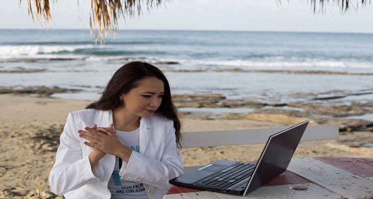 Different Ways for People to Make Money from Home